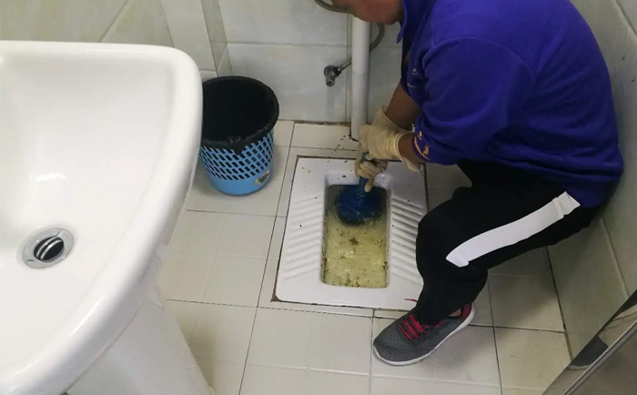 宾阳疏通蹲坑